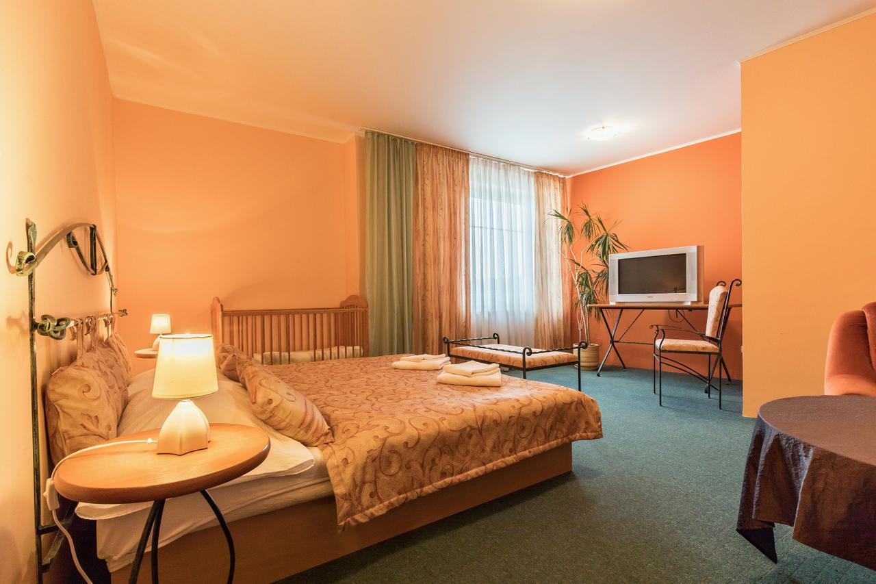Kyjovský pivovar - hotel, restaurace, pivní lázně Esterno foto